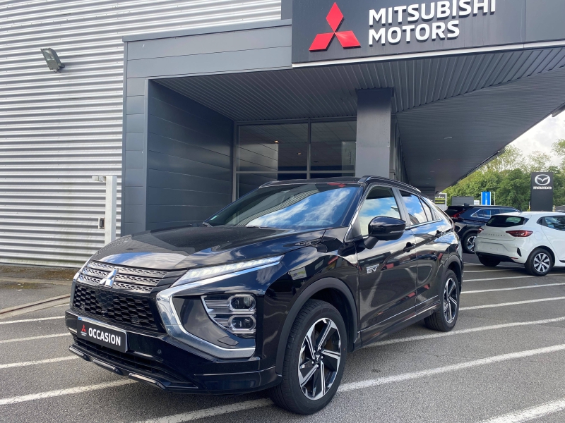 MITSUBISHI PHEV Twin Motor Intense Design 4WD